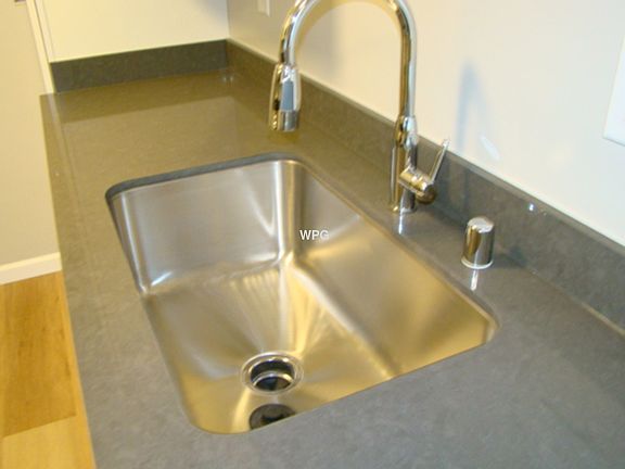 5th image of 3930 Hamilton Ave APT 12