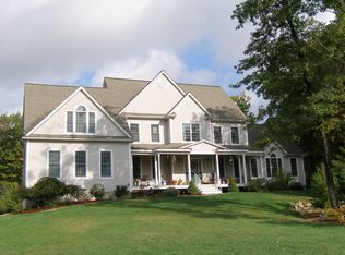 1 Nelson Ct, Mendon, MA 01756