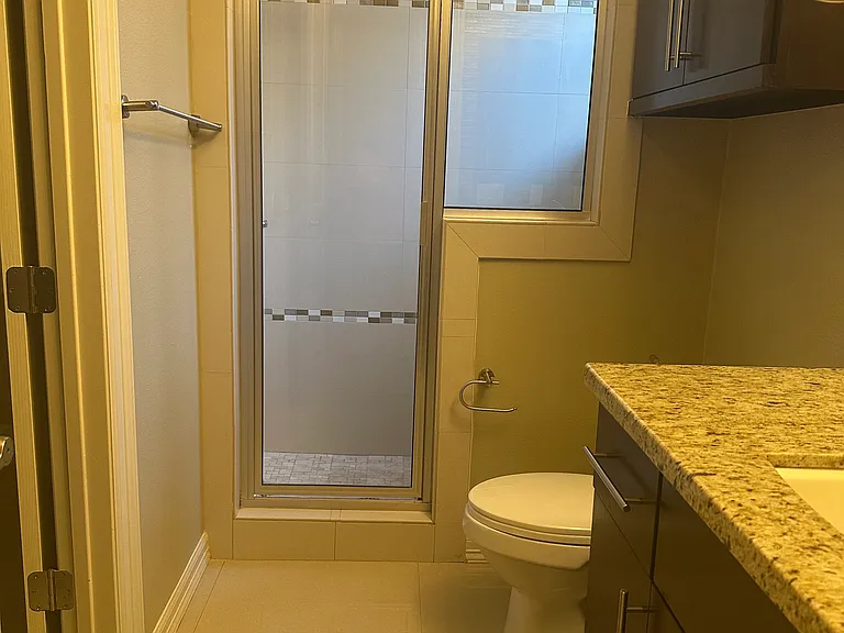 2605 Grand Canal Dr — Photo 13