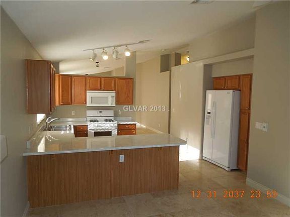 3rd image of 10488 Clarion River Dr
