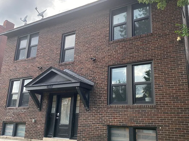 4217 Blaine Ave — Photo 3