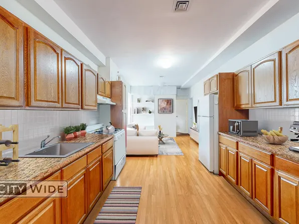 21 East 2nd Street image 6 of 13