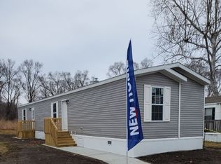 237 Williamson St, Edwardsville, KS 66113