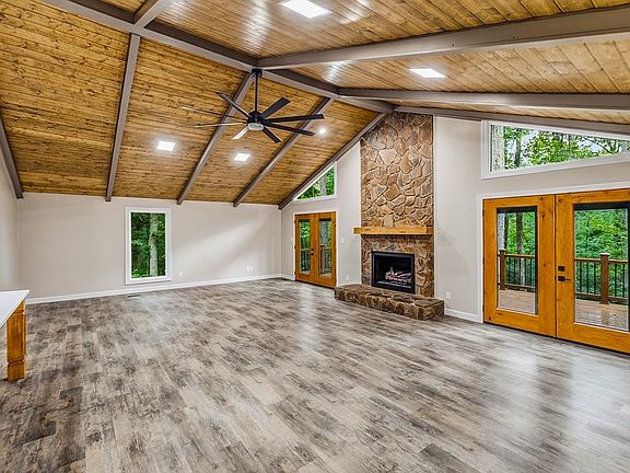 3rd image of 351 S Tyger Ln