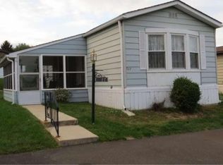 227 Cherrywood Ct, North Wales, PA