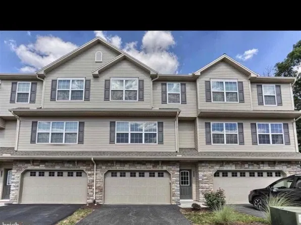463 Galleon Dr, Mechanicsburg, PA 17050