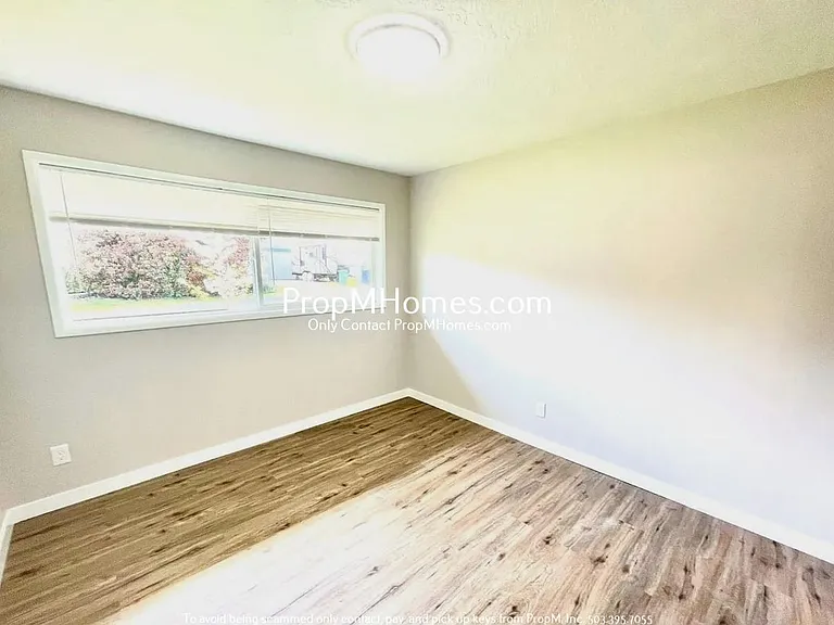 6933 NE Clackamas St — Photo 9
