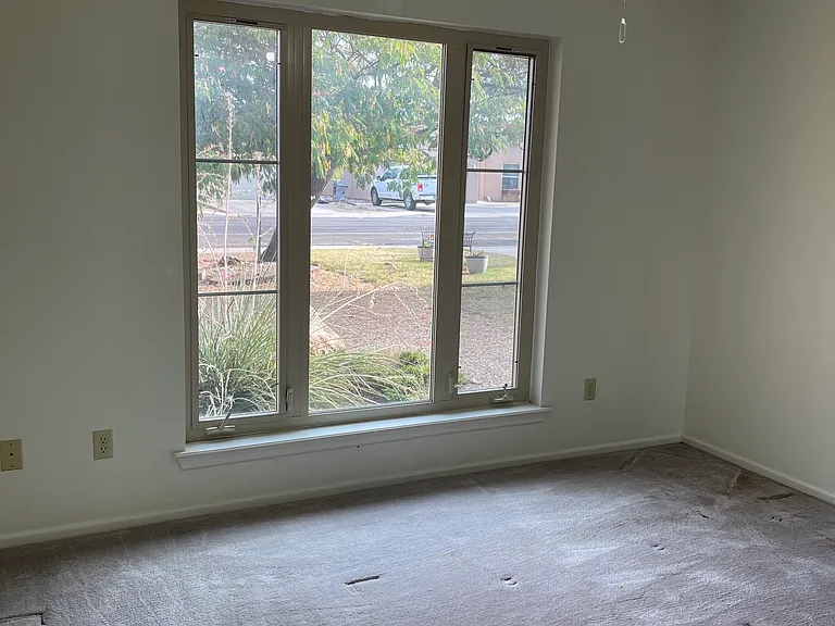 1618 Marquis Ln — Photo 31