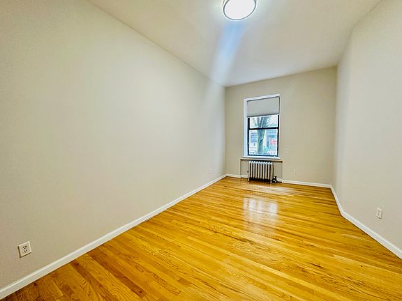 5th image of 230 W 24th St APT 1W