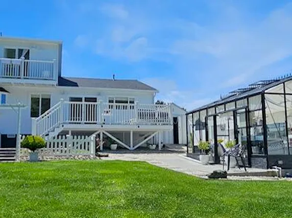 2383 Lee Ln, Eureka, CA 95503