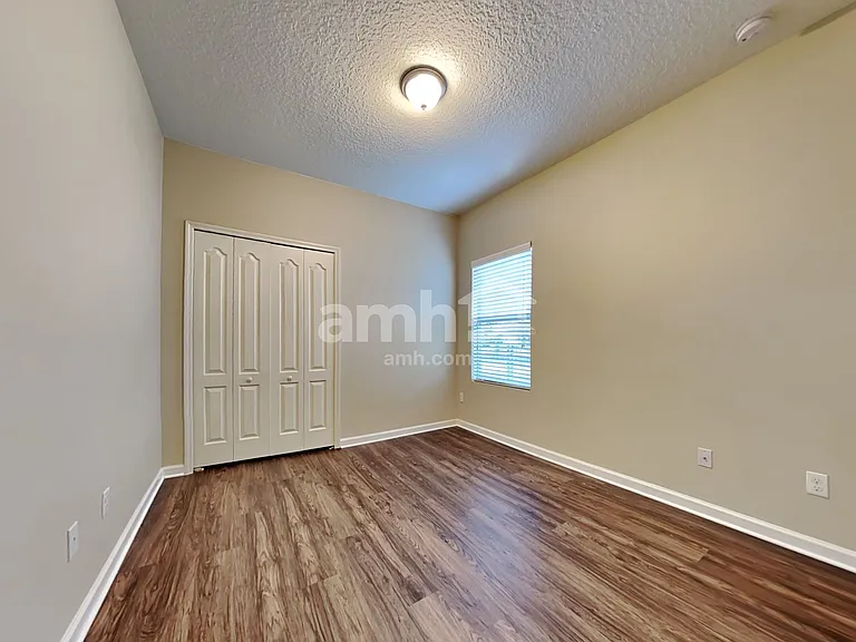 475 Hefferon Dr — Photo 15