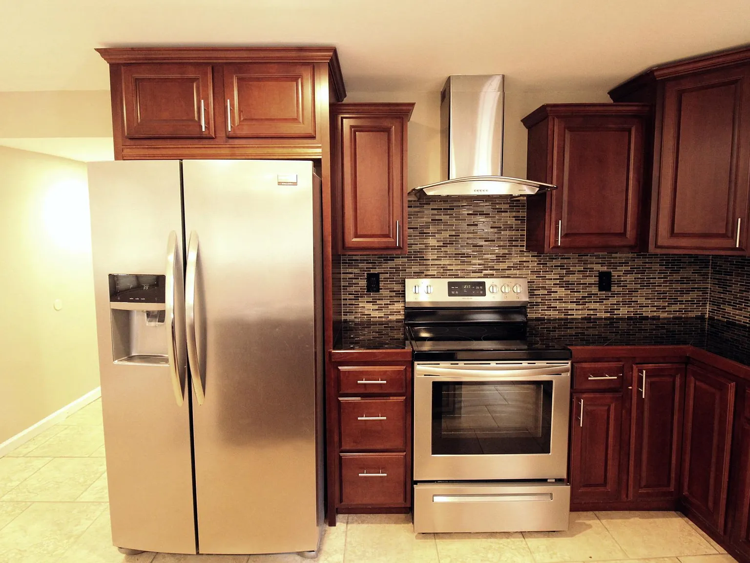 3 bed, 1632 sqft, $2,295 — Photo 3