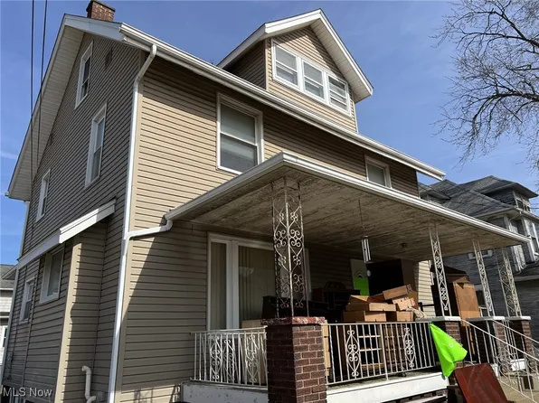 2907 6th St NW, Canton, OH 44708