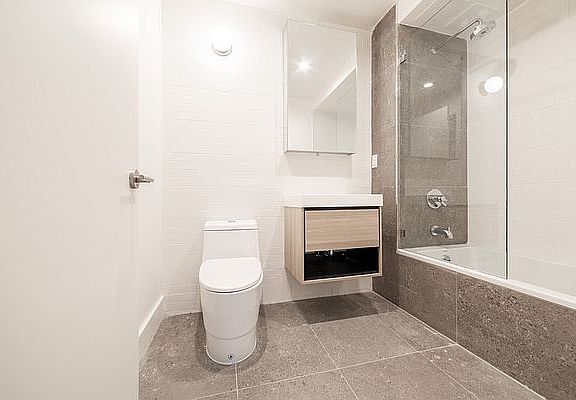 5th image of 210 Linden Blvd #7R