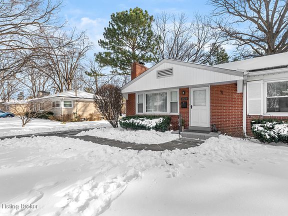 4th image of 1724 Larkmoor Ln