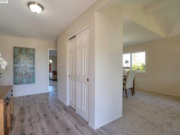 4th image of 3912 Brookdale Blvd