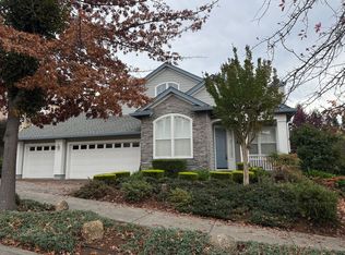5914 Sunhawk Dr, Santa Rosa, CA 95409