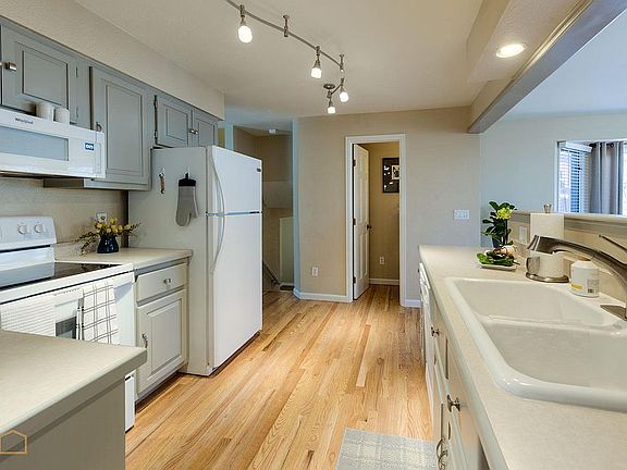 new KITCHEN renovation (main level half BATHROOM)