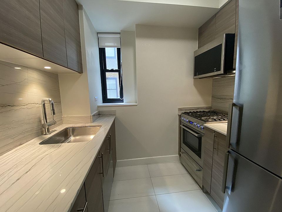 1st image of 400 E 57th St APT 3A