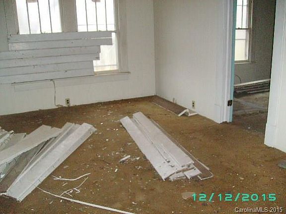 2nd image of 410 Vance Ave