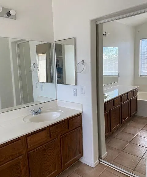 1301 W 17th Ave — Photo 17