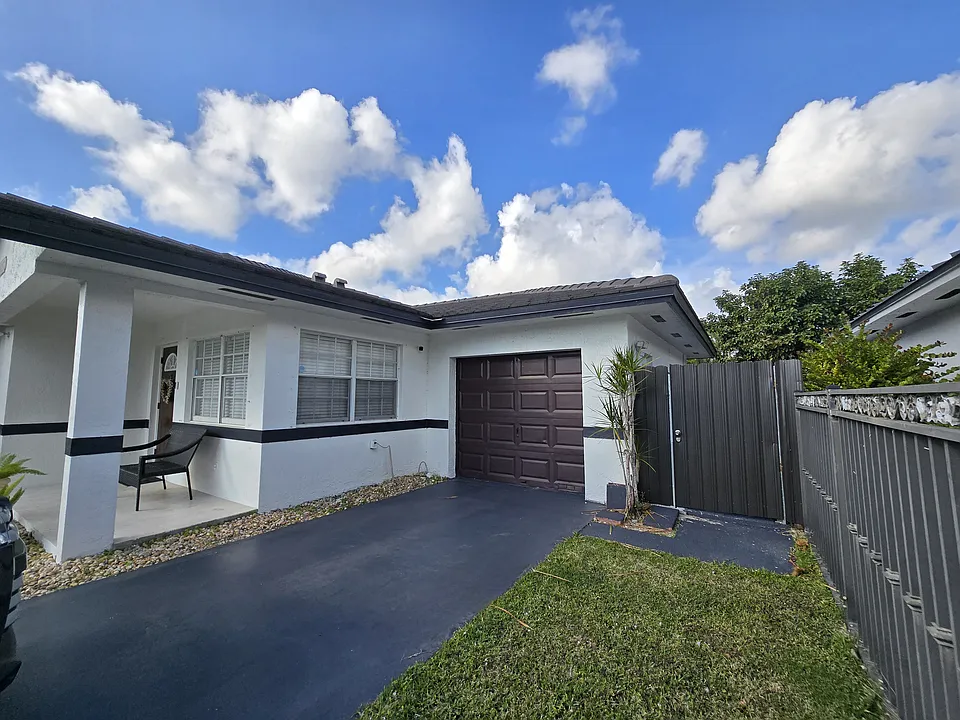 18132 SW 113th Ave