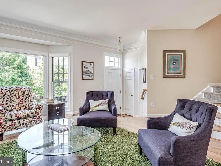 6298 Levi Ct — Photo 3