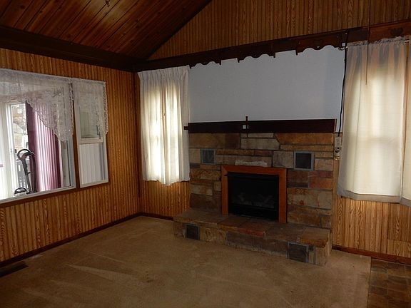 4th image of 51 Applegrove Ct