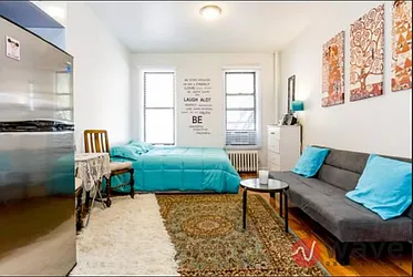 Rented by Wave Real Estate Group