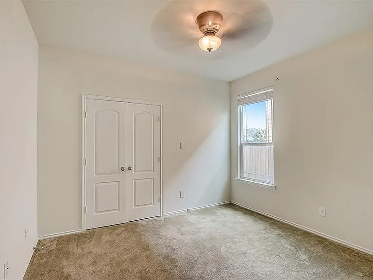 5912 Sardinia Dr — Photo 30