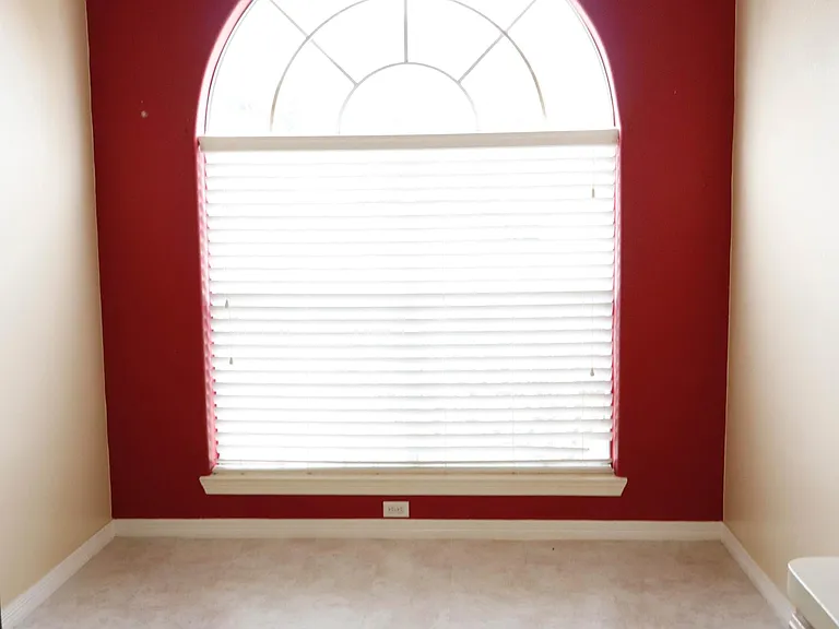 6118 Springhaven Dr — Photo 2