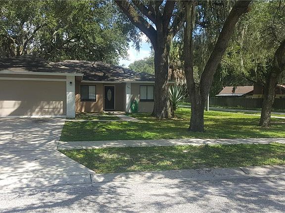 3rd image of 8401 Barrett Pl