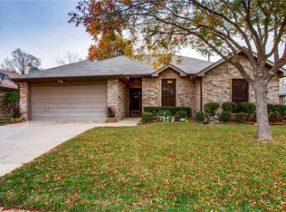 345 Loma Alta Dr, Mesquite, TX 75150