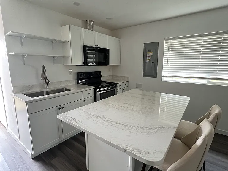 5326 Green Hills Ave NE #1 — Photo 7