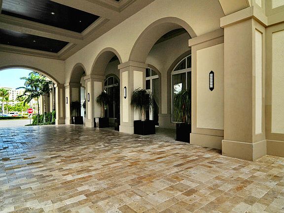 3rd image of 550 Okeechobee Boulevard #Ph L02
