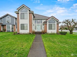 1332 W Pioneer, Puyallup, WA 98371