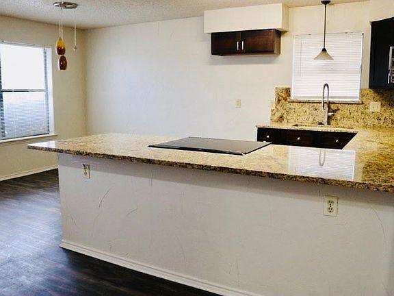 2nd image of 302 Shady Valley Dr