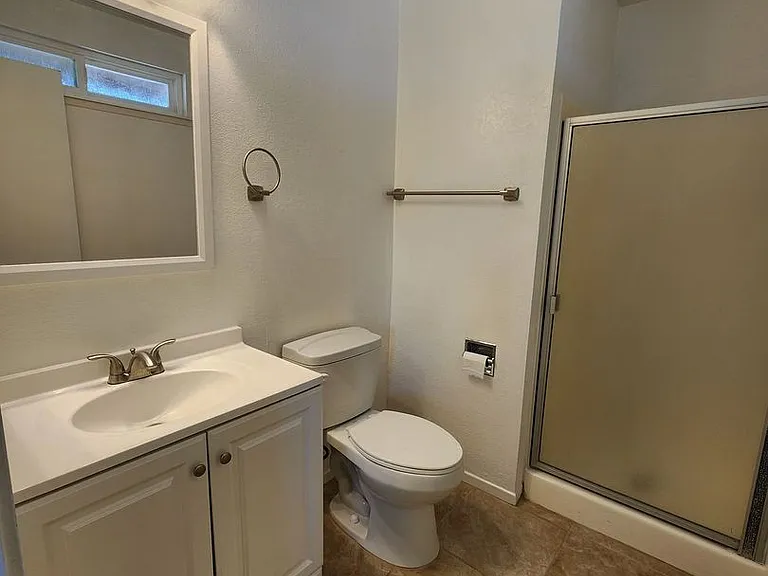 73477 Desert Dr — Photo 14