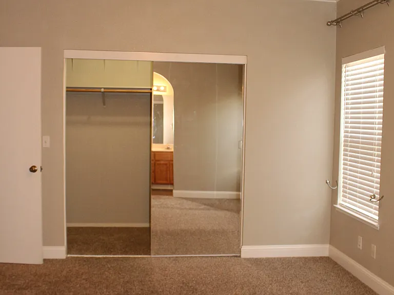 542 Shanghai Bend Rd — Photo 10