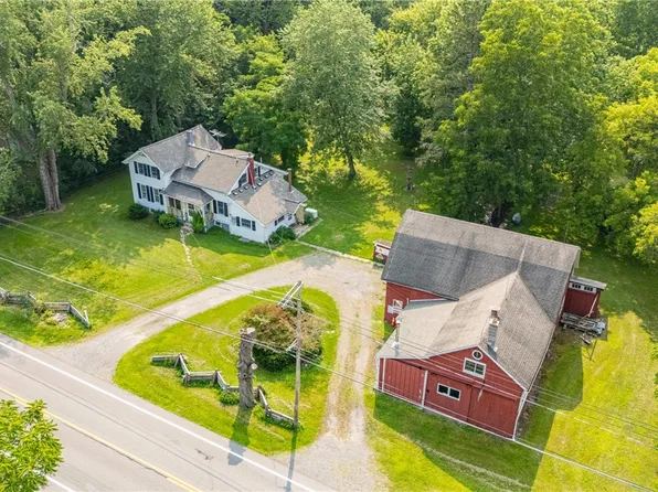 1651 Harris Rd, Penfield, NY 14526