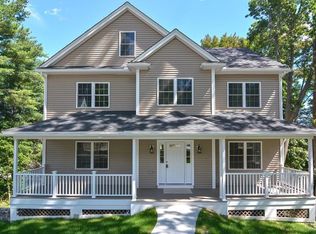 16 Yukon Ave, Worcester, MA 01605