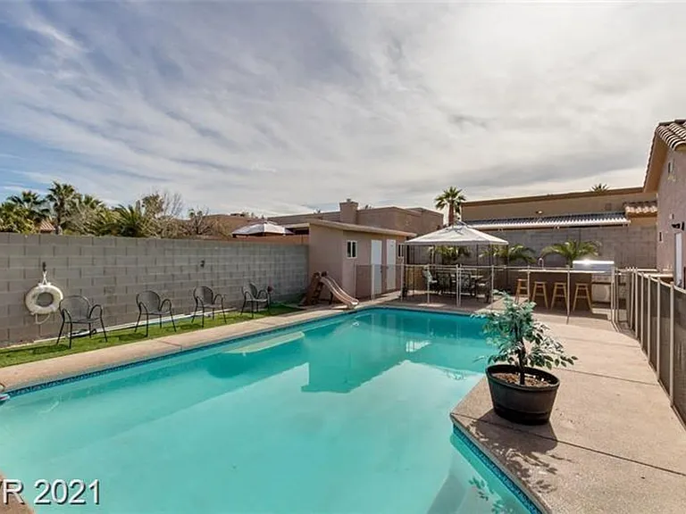 437 Waterwheel Falls Dr — Photo 14