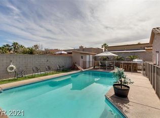 437 Waterwheel Falls Dr, Henderson, NV 89015