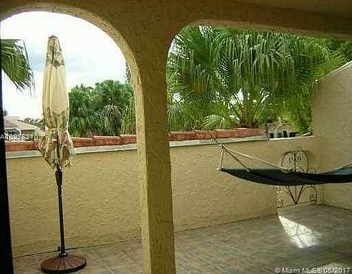 1st image of 4008 Estepona Ave
