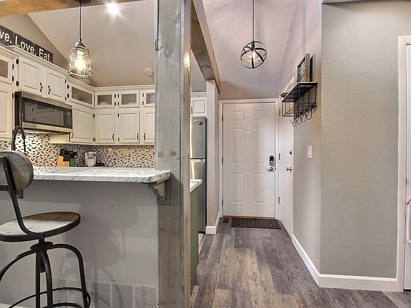 4th image of 2021 N Broadmoor St #601-unit 601