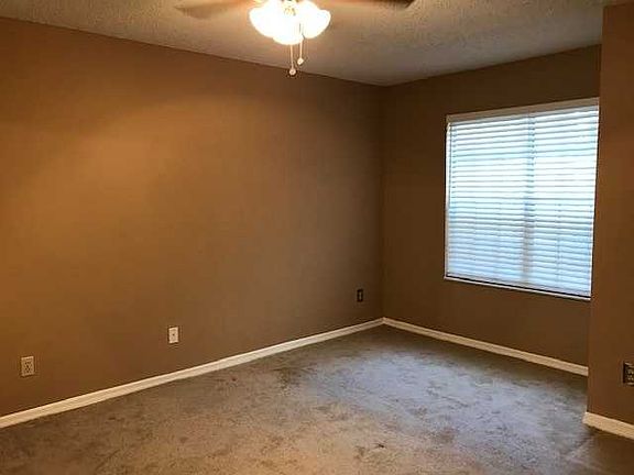 5th image of 625 Greencove 129 Ter