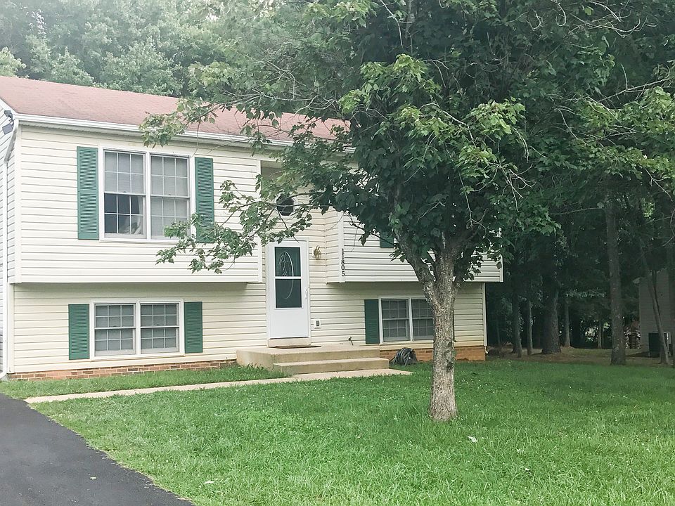 2nd image of 11805 Cherrywood Dr