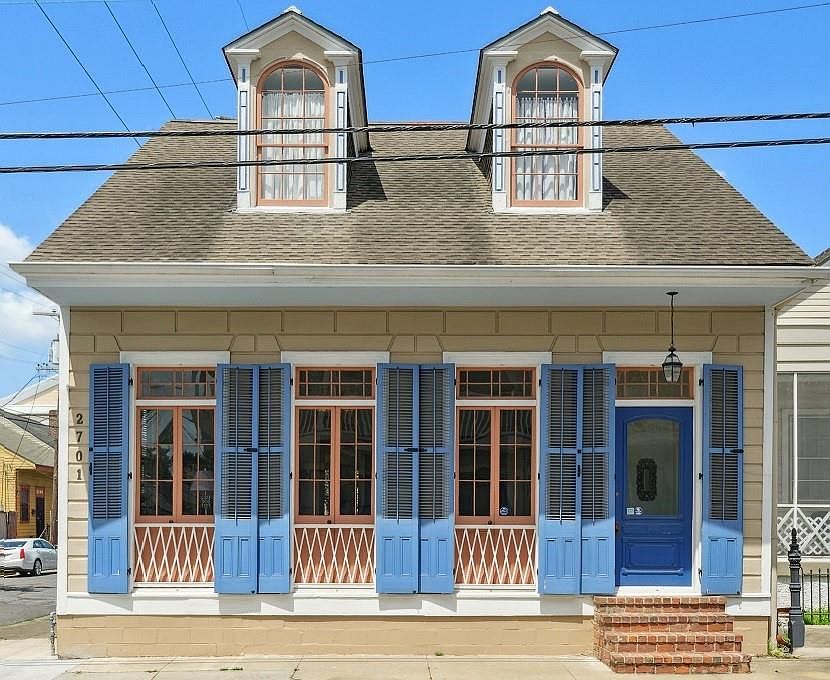 1st image of 2701 Dauphine St