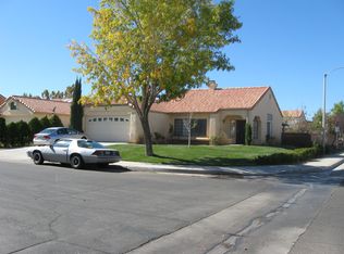 44271 Halcom Ave, Lancaster, CA 93536