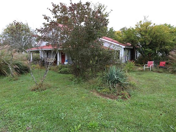 2nd image of 6820 State Highway 300
